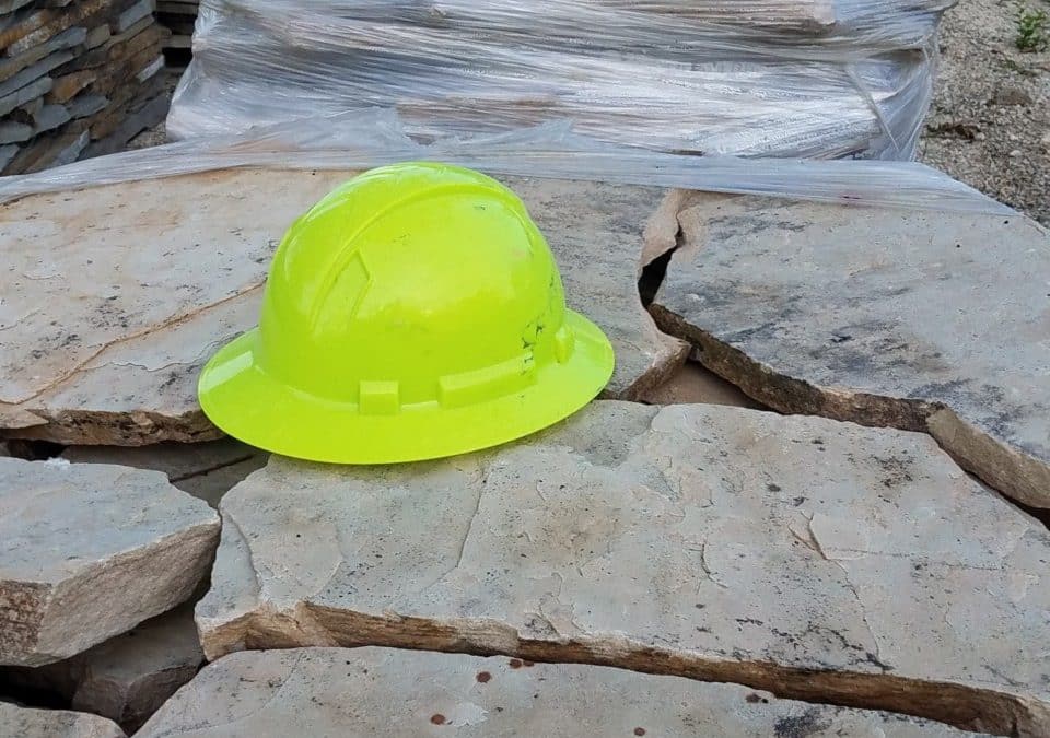 Colorado Buff Flagstone 1.5 or 2″ Patio